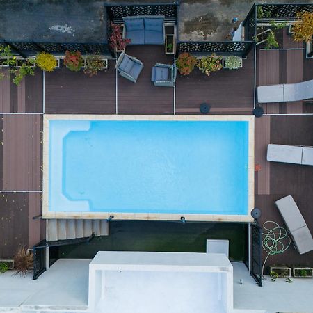 Shanti Haveli Beachfront Apartments Flic en Flac Exterior photo