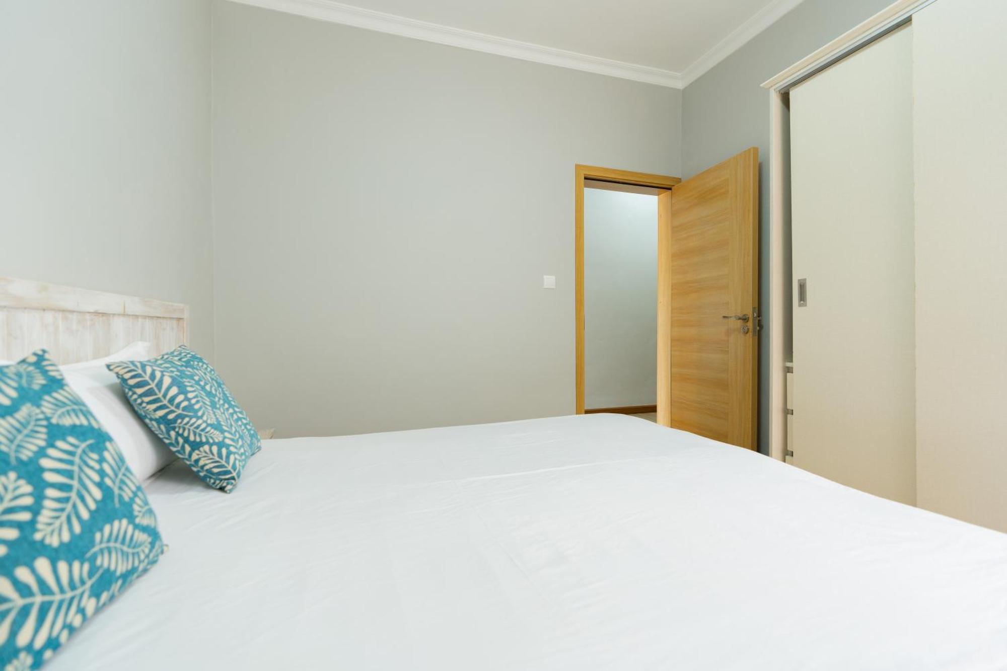 Shanti Haveli Beachfront Apartments Flic en Flac Exterior photo